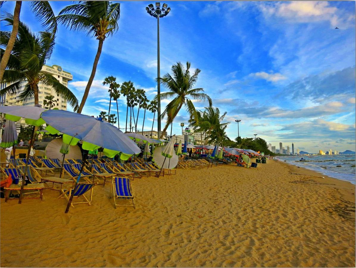 The Gallery Studios Jomtien Beach Exterior photo
