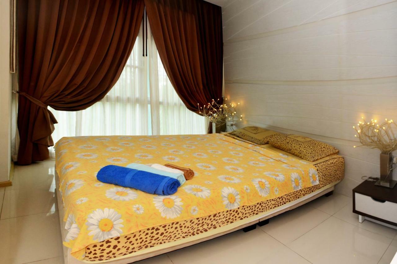 The Gallery Studios Jomtien Beach Exterior photo